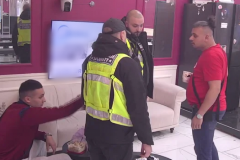 Bora Santana u svađi sa Muratom