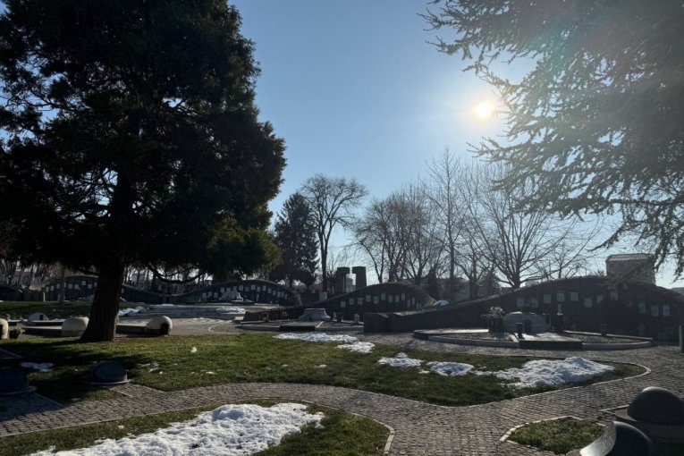 Aleja zaslužnih građana na Novom groblju u Beogradu