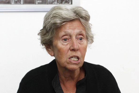 "DOLAZILA SAM DO ZIDA, PIPALA GA, BIO JE MEKAN" Ispovest Eve Ras o DROGIRANJU ledi krv u žilama: "Previše sam UŠMRKALA, bila sam idiot tri dana i tri noći" (VIDEO)