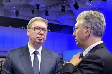 VUČIĆ U DAVOSU O NIS! Važan sastanak sa Plenkovićem! (FOTO)