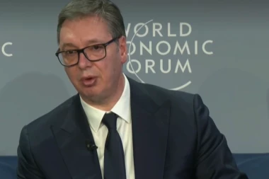 GOVOR PREDSEDNIKA VUČIĆA NA PANELU U DAVOSU: Svedoci smo ogromnih promena - velike ribe jedu male, moramo da se ujedinimo da bismo preživeli (FOTO)