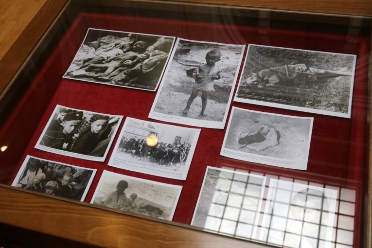 Izložba "Jasenovac - trajna opomena"