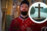 ČASNI KRST KOJI JE NA BOGOJAVLJENJE NESTAO U MORAVI – ČUDESNO SE VRATIO NA JOVANJDAN: Đakon David Janjić otkrio šta će biti sa ovim znamenjem (VIDEO)