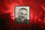 UMRO POZANTI NAVIJAČ! Aleksandar Zarić preminuo u snu, novine pune čitulja: "Ljudi kao ti ne odlaze, ponosni smo što si bio deo nas!" (FOTO)