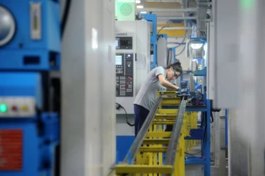 OTVARA SE 2.200 NOVIH RADNIH MESTA U SRBIJI: Evo o kojim poslovima je reč!