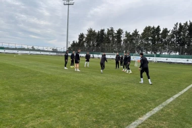 SPORTISSIMO U ANTALIJI: Posetili smo trening Partizana, evo kakva je atmosfera! (VIDEO)