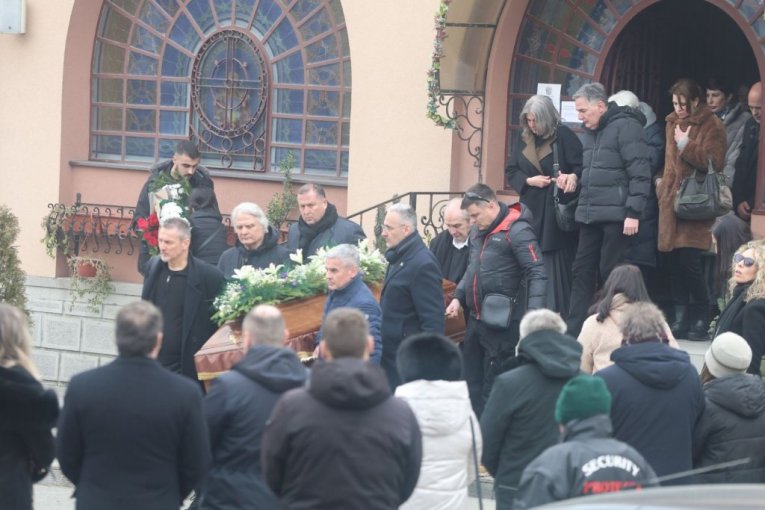 Sahrane Mike Aleksića na Centralnom groblju u Beogradu