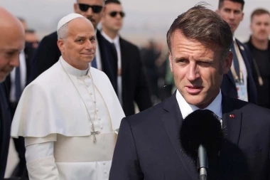PAPA ODBIO DA PRIMI EMANUELA MAKRONA! Skandal trese Francusku, ali i Vatikan! MNOGO GA NALJUTIO!