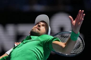 NOLE EKSPRES: Đoković već na pragu osvajanja prvog seta!