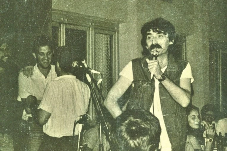 "UMRO NA VREME, BOLI GA UVO": Pozlilo mu na sceni, izdahnuo na putu do bolnice - sećanje na Ljubu Moljca!