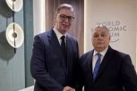 SA PRIJATELJIMA JE SVE LAKŠE!  Vučić se sastao sa Orbanom u Davosu