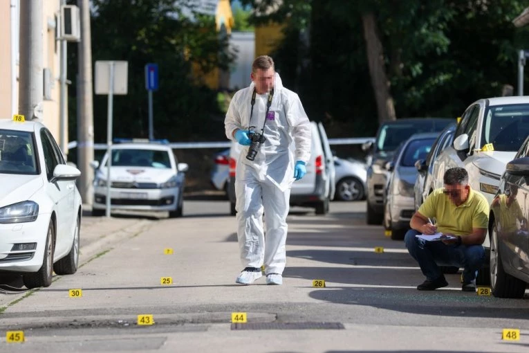 PRONAĐENA TRI TELA U FAZI RASPADANJA! Horor scena u porodičnoj kući: Policija otkrila jezive detalje