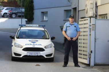 HOROR U SPLITU! Očuh polno zlostavljao devojčicu dok majka nije bila kod kuće!