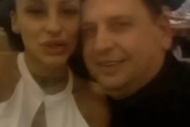 INTIMNI SNIMAK TAKIJA I TEODORE DELIĆ UGLEDAO SVETLOST DANA: Vrela scena završila na internetu, stigao šok-dokaz!