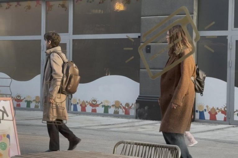 Stevan sa suprugom i ćerkom