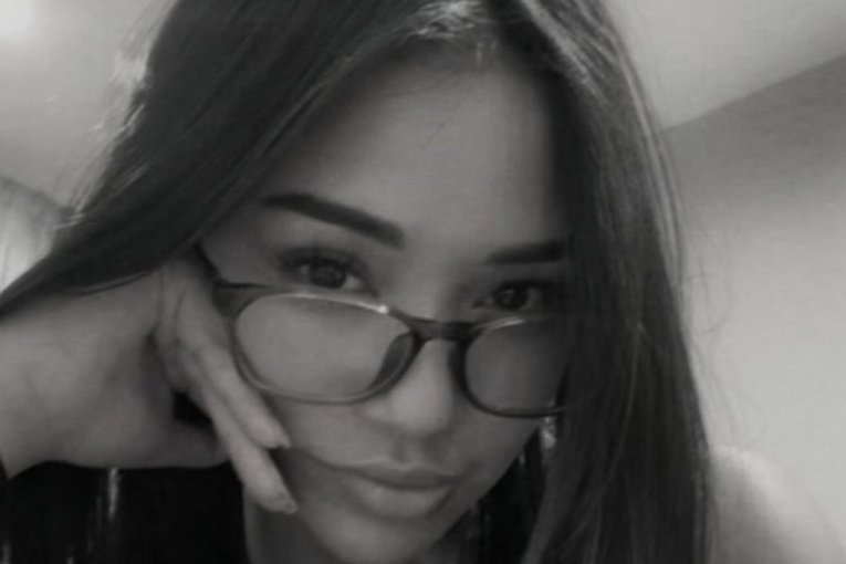 NEVIĐENA TRAGEDIJA! Influenserka i pevačica pronađena mrtva u stanu