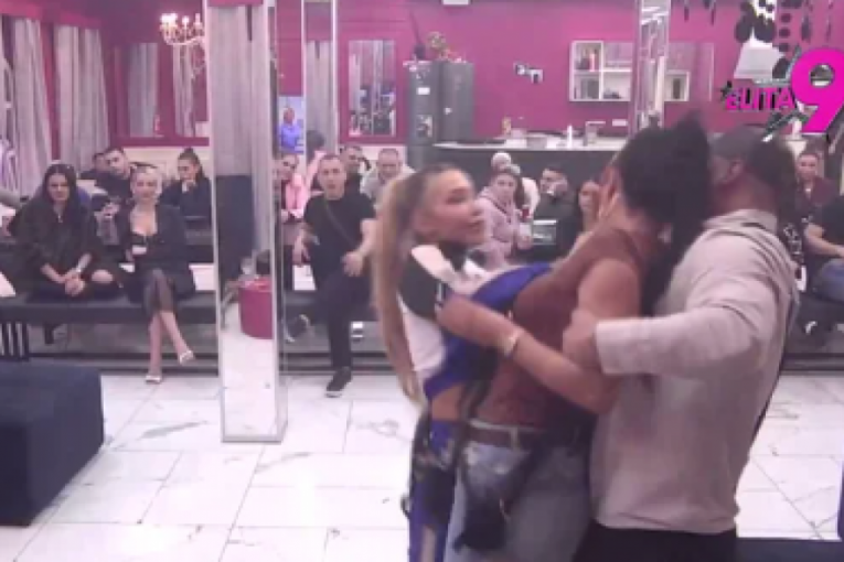 Aneli Ahmić, Anita Stanojlović i Luka Vujović