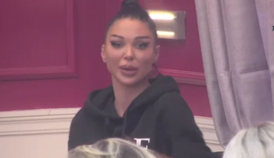 O SUOČAVANJU MAJE I ĐUKIĆA BRUJI CEO REGION: Otkriveno sve UŽIVO u programu šta se ZAISTA desilo ispod JORGANA, starleta ne može da se zaustavi!