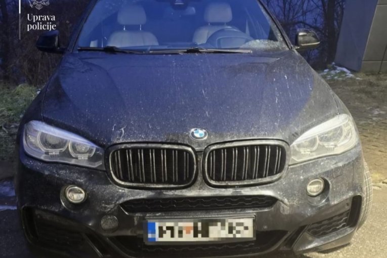 Oduzet BMW na granici