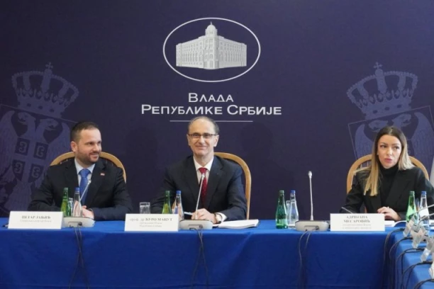 UKIDAJU SE TAKSE ZA ULAZAK U NACIONALNE PARKOVE! Održana sednica Vlade na Tari, predsedavao Macut!