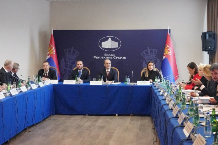 Sednica Vlade Srbije na Tari