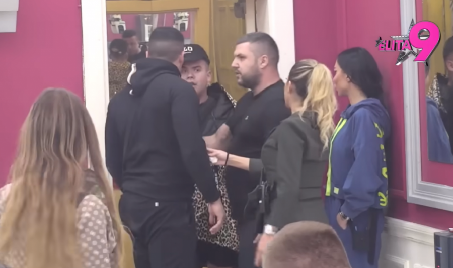 MONSTRUOZAN OKRŠAJ U "ELITI", OBEZBEĐENJE OPKOLILO BELU KUĆU, HITNO PREKINUT PROGRAM NA PINKU: Voditeljka jedva nastavila emisiju!