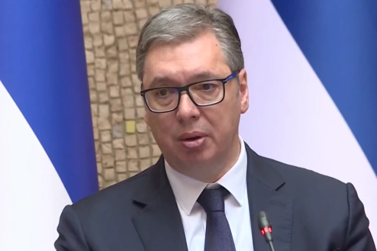 "SRBIJA VIŠE NEĆE TOLERISATI NERAD I OKLEVANJE"! Vučić sumirao nedelju za nama i poručio: "OVO JE GODINA ODLUKE"! (VIDEO)