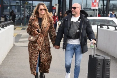 OVO NISTE ZNALI O BRAKU TEE TAIROVIĆ: U javnost dospeli svi detalji, pevačica rešila da prizna istinu!