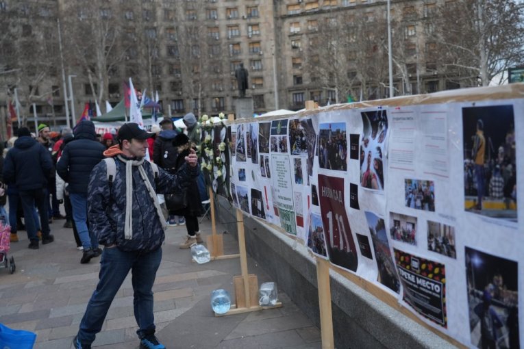 Blokaderi na Trgu Nikole Pašića