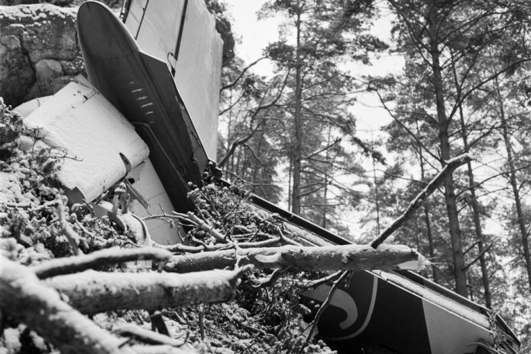 Ostaci aviona DC-9 Jugoslovenskog aviotransporta