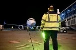 DRAMA NA NEBU IZNAD BEOGRADA! Avion iz Turske prinudno sleteo na aerodrom "Nikola Tesla"! HITNE SLUŽBE NA TERENU!