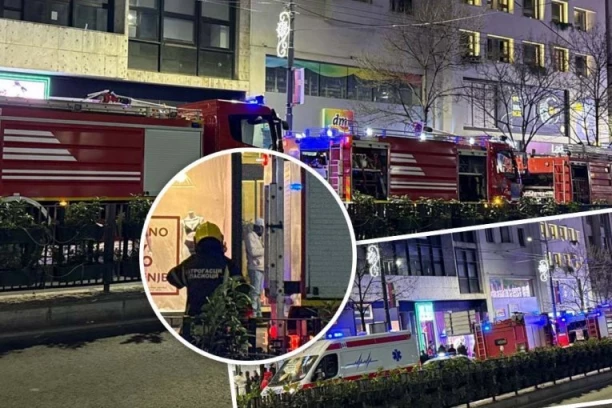 PRVE SLIKE SA MESTA STRAVIČNOG POŽARA NA TERAZIJAMA! Veliki broj vatrogasaca na terenu! (FOTO)