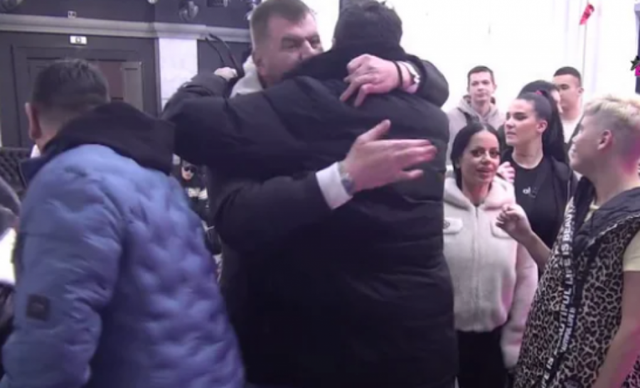 HITAN PREKID PROGRAMA, DUŠICA SAOPŠTILA ŠOK-VESTI: Prolomili se STRAVIČNI JECAJI kroz Elitu, odluka ODMAH stupila na snagu!