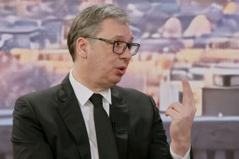 Predsednik Vučić u "Jutru na Blic"