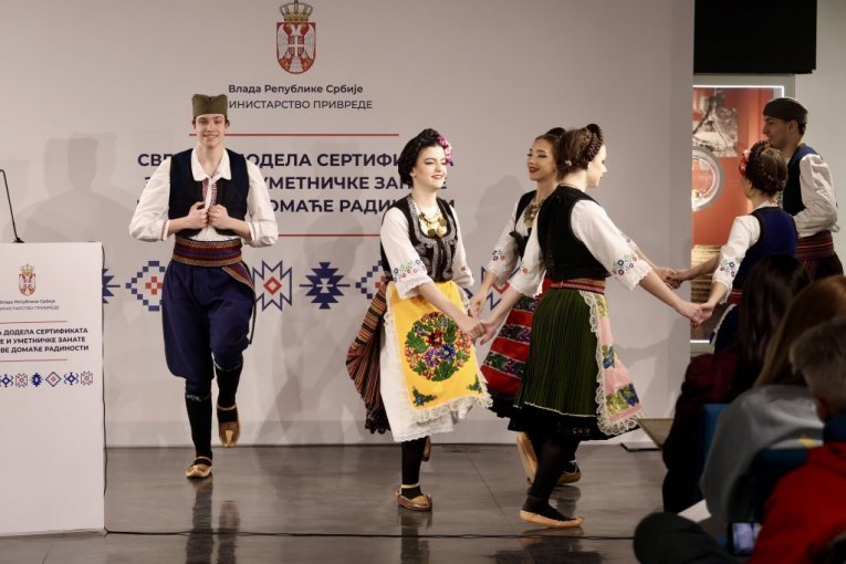 Dodela sertifikata u Etnografskom muzeju