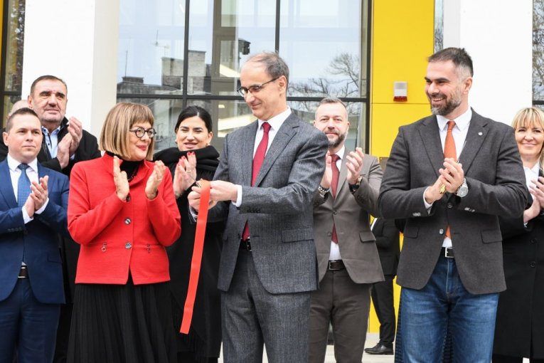 Otvaranje novog objekta OŠ "Miloš Crnjanski" u Novom Sadu