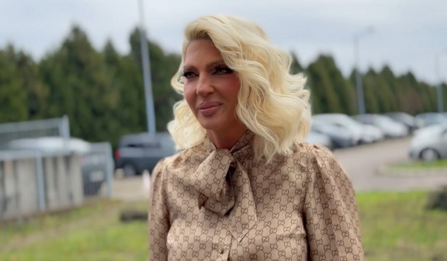 "VOLE BIVŠI MUŽEVI DA ZABRANJUJU...":  Jelena Karleuša brutalno nakon drame s Duškom, pa razvezala jezik o ESTRADI! (VIDEO)