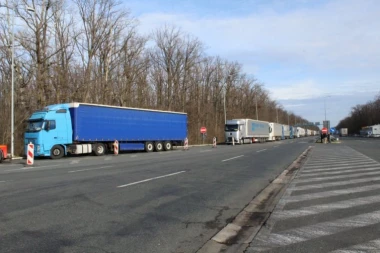 BLOKADA PUTEVA SVE DOK EVROPSKA UNIJA NE ODGOVORI! Srpski i balkanski prevoznici neće da mrdnu sa granica