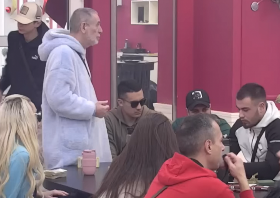 STRAVIČNE VESTI ZA ANITU STANOJLOVIĆ, JEZIV KRIK UZDRMAO ŠIMANOVCE! Vujović potpuno zanemeo - ne dolaze sebi od šoka!