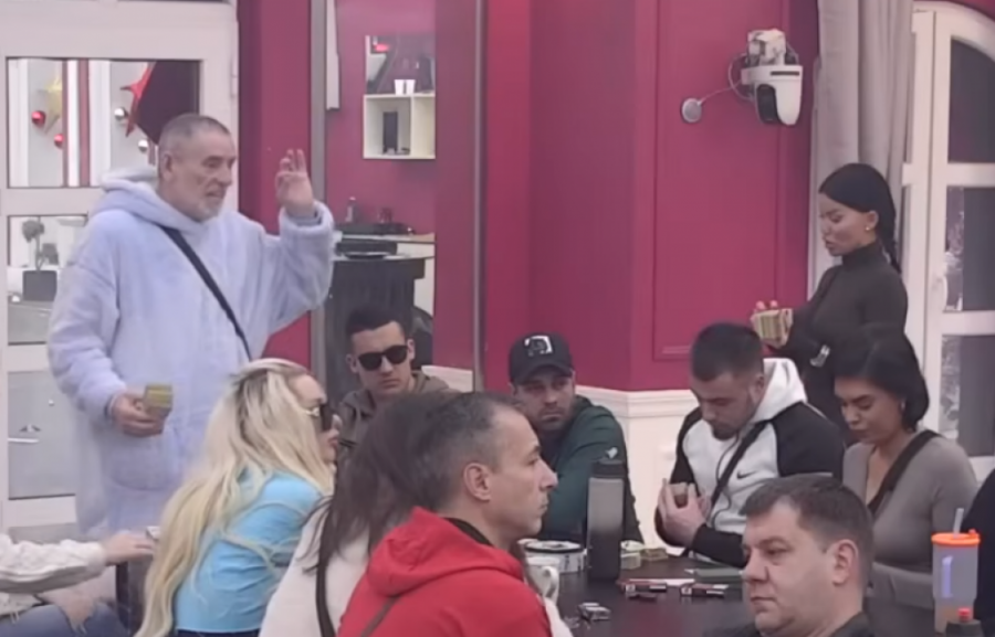 STRAVIČNE VESTI ZA ANITU STANOJLOVIĆ, JEZIV KRIK UZDRMAO ŠIMANOVCE! Vujović potpuno zanemeo - ne dolaze sebi od šoka!