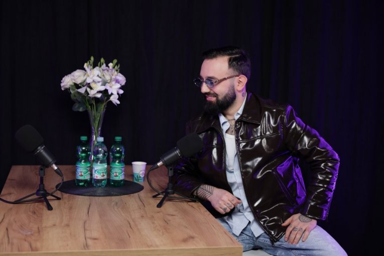 Filip Mitrović -Hotcast