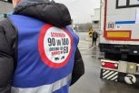 NEĆE SE POMERITI NI ZA MILIMETAR, IDU DO KRAJA! Prevoznici naoštreni kao nikad na granicama EU, kamioni i danas blokiraju puteve