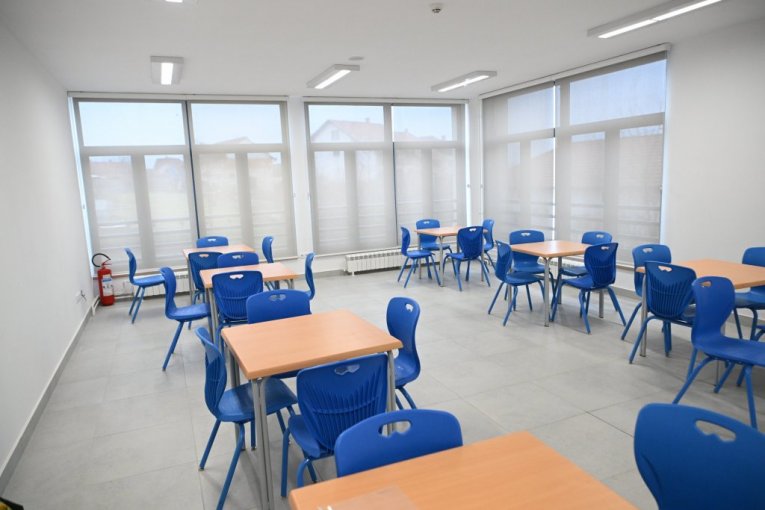 Otvaranje škole u Velikoj Drenovi