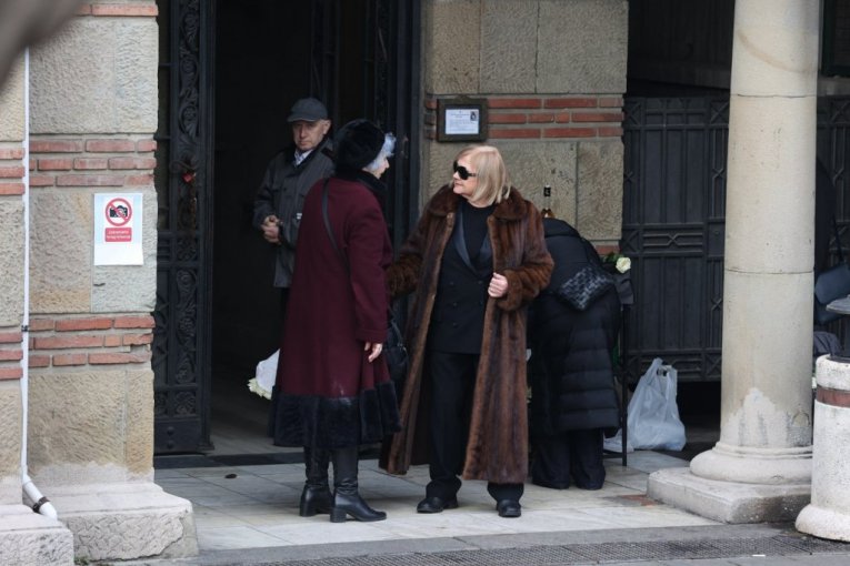 Sahrana Senke Veletanlić