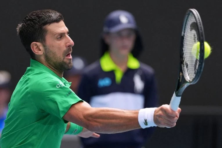 NIJE MORALO BAŠ OVAKO: Italijan se vraća u set! Museti BREJKNUO Novaka