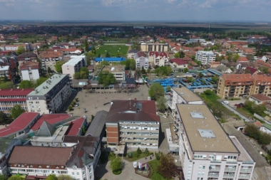 LOKALNA SAMOUPRAVA I ODRŽIVI RAZVOJ: Stara Pazova: između rasta i održivosti