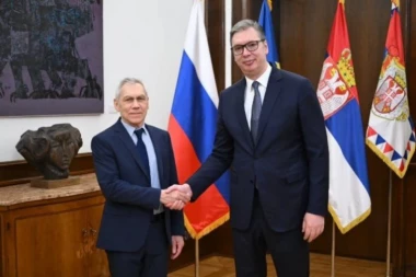"POSEBNU PAŽNJU POSVETILI SMO ENERGETICI":  Oglasio se predsednik Vučić nakon sastanka s ruskim ambasadorom! (FOTO)