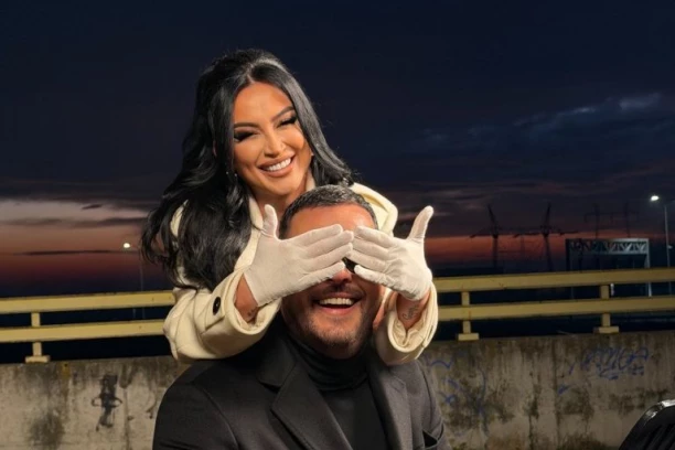 SNAGA I SETA ANDREANE ČEKIĆ: Novo oglašavanje napravilo totalnu pometnju! (VIDEO)