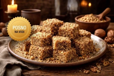 PUNJENE MANASTIRSKE MEDENE KOCKE KOJE SE TOPE U USTIMA: Recept monahinje Atanasije za savršenu, a zdravu poslasticu