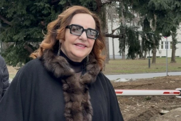 HITNO OGLAŠAVANJE ANE BEKUTE: Pevačica otvorila dušu i poslala SNAŽNU PORUKU ŽENAMA!